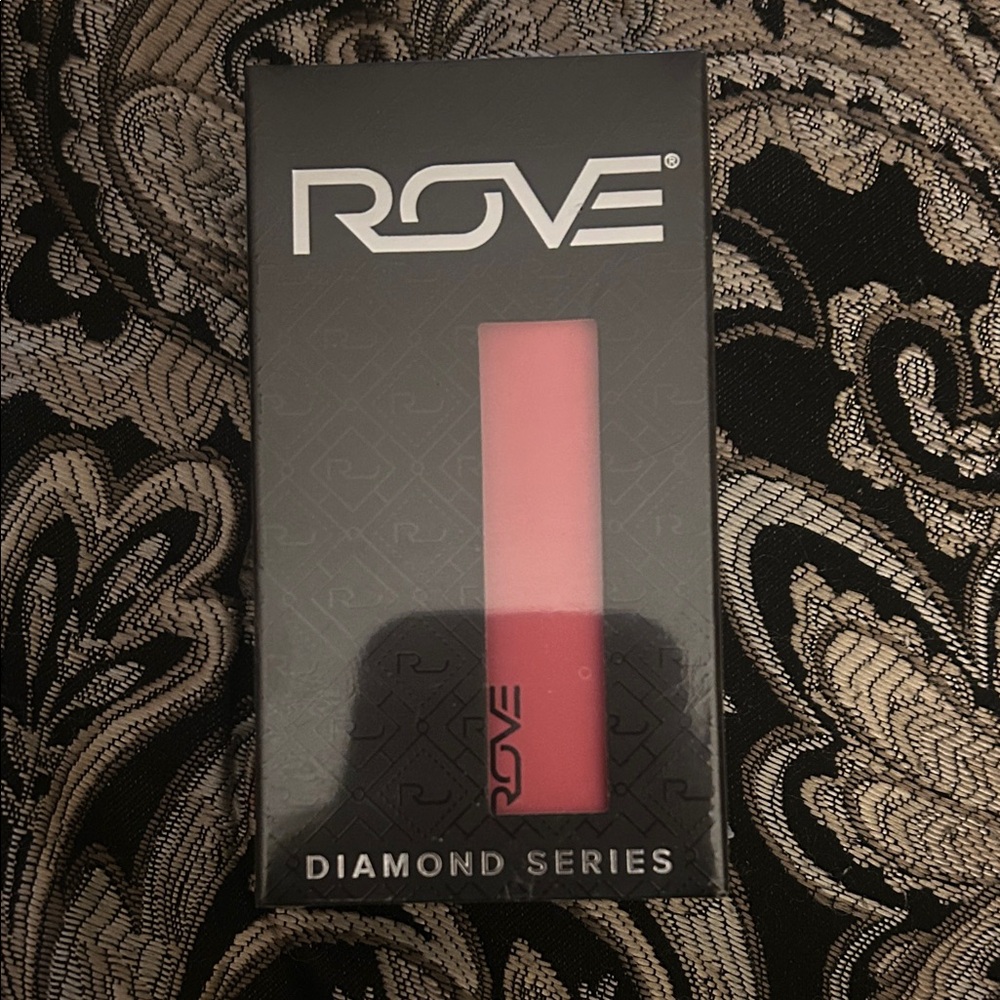 ROVE Diamond Series Pod Vibrant Pink Device